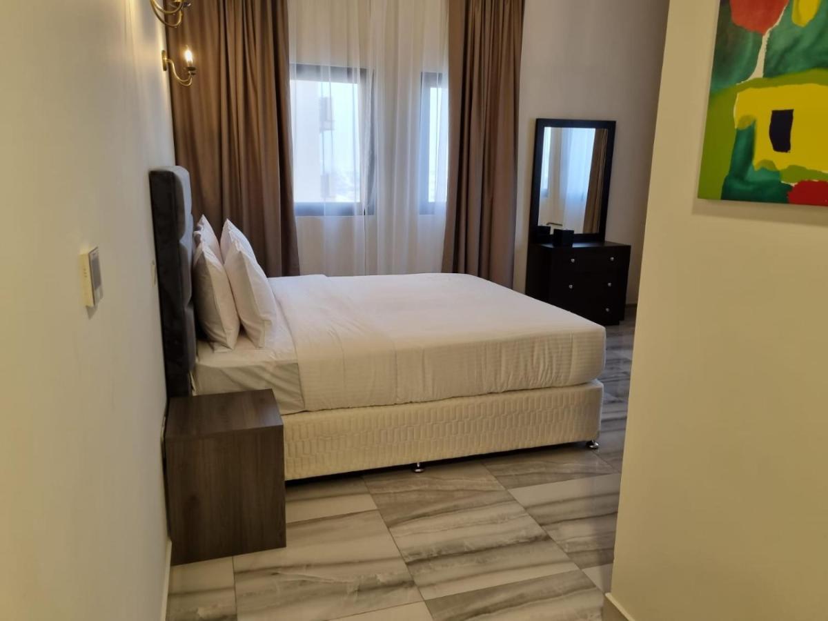 Grand Stay Holiday Homes Al Jaddaf ドバイ エクステリア 写真