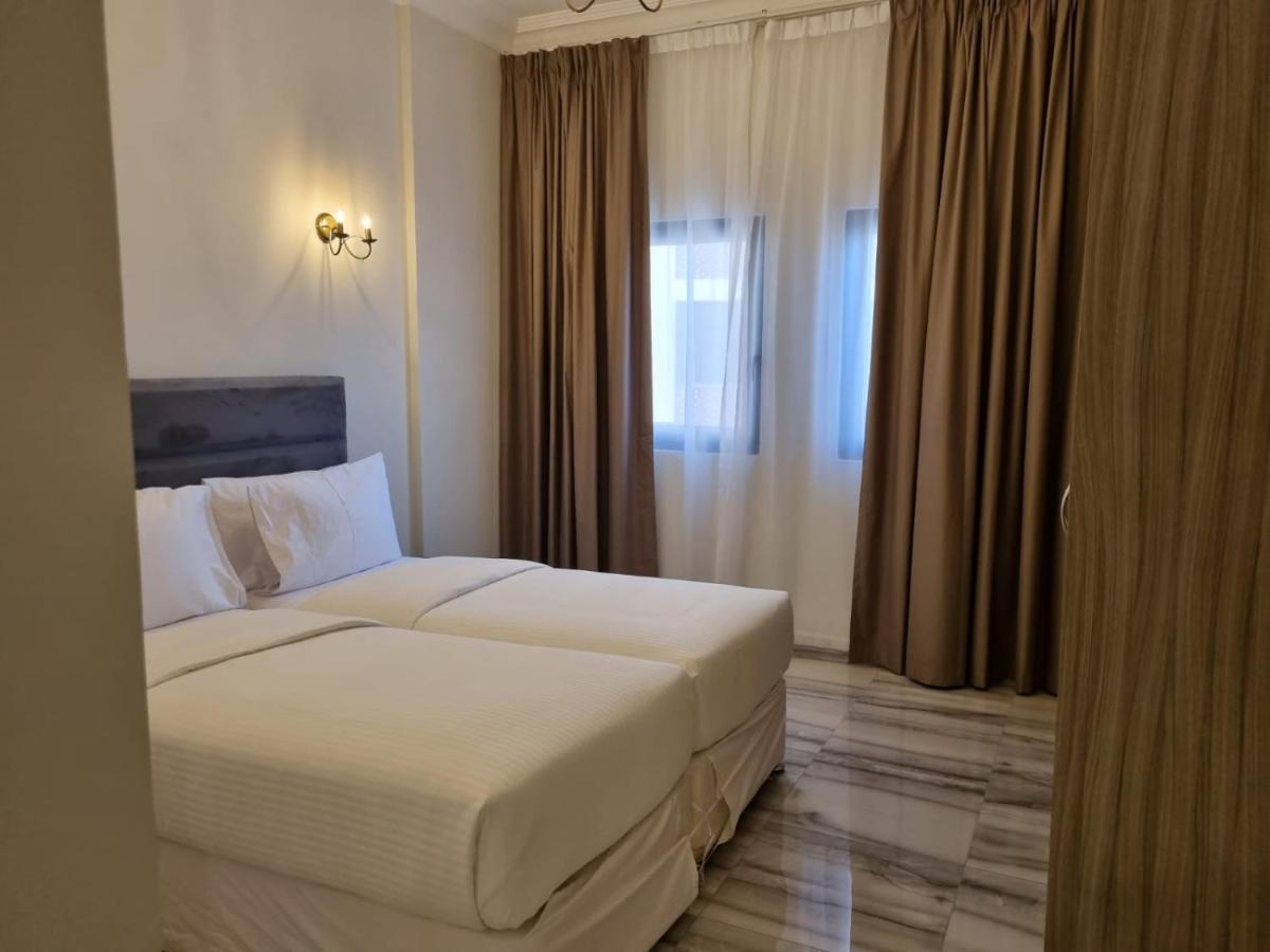 Grand Stay Holiday Homes Al Jaddaf ドバイ エクステリア 写真